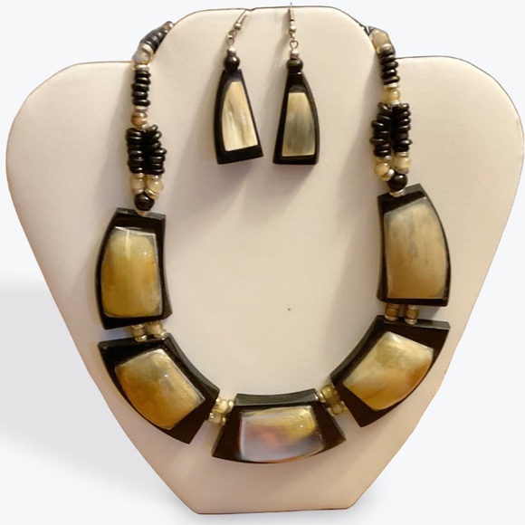 Necklace and Earring Set - Picture 1 of 8